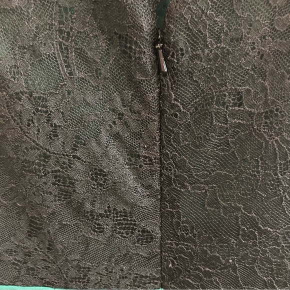 MONIQUE LHULLIER Sz 2 (estimated) Green Sheen Black Lace Top & Side Party Dress - Picture 6 of 11